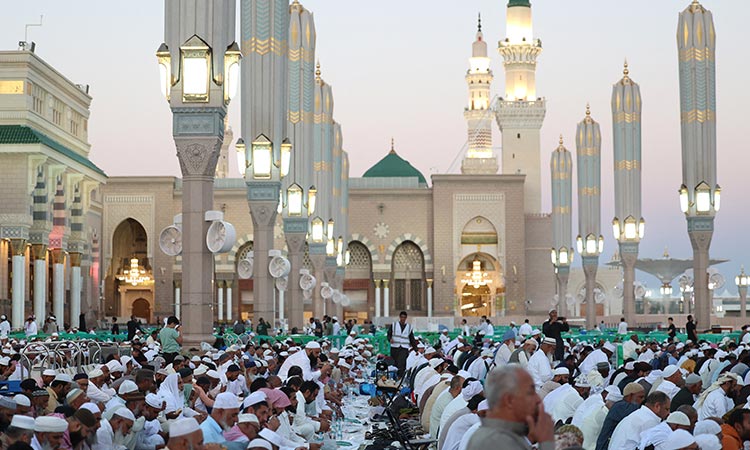 Over 20 million worshippers visit Prophet's Mosque in first 20 days of Ramadan