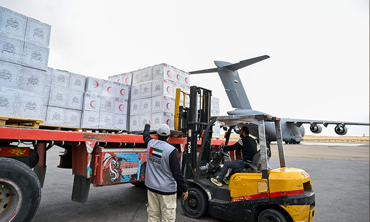 UAE aid plane arrives at Al Arish Airport carrying 4,000 Eid clothing parcels for Palestinians