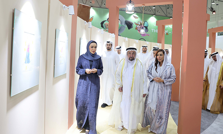 Sheikh Sultan allocates Dhs2.5m for enriching Sharjah Public Library; Sheikha Bodour praises move