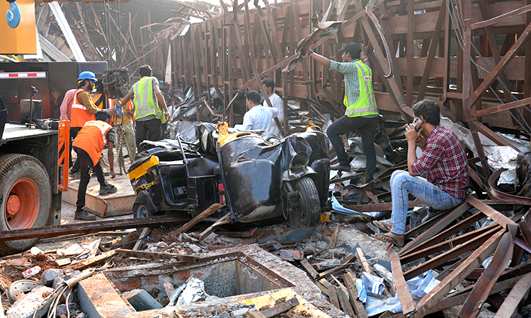 At least 14 killed after billboard collapses in Mumbai during thunderstorm