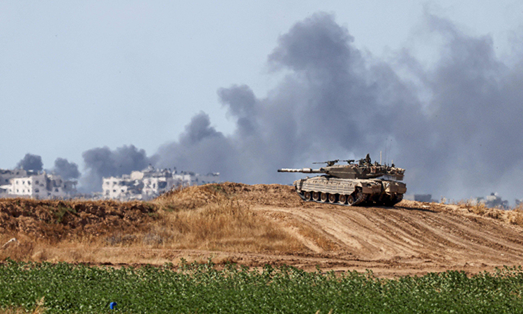 Israeli forces advance in south Gaza, more people displaced