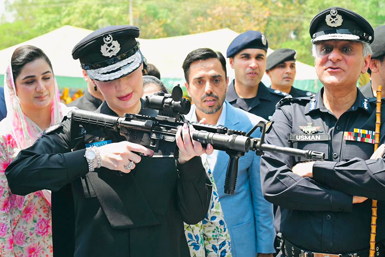 Punjab CM Maryam attends parade in Elite Force’s uniform once again