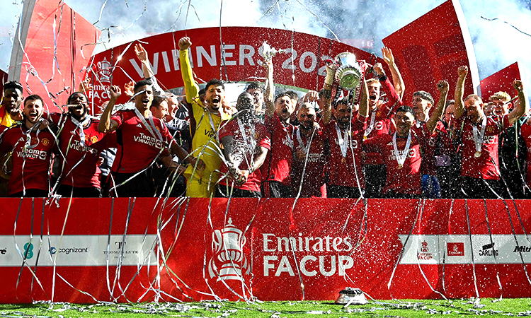 Man Utd stun Man City in FA Cup final