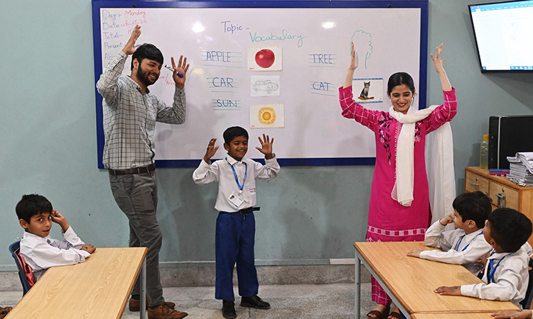 School for the deaf ‘breaks the sound barrier’ in Pakistan