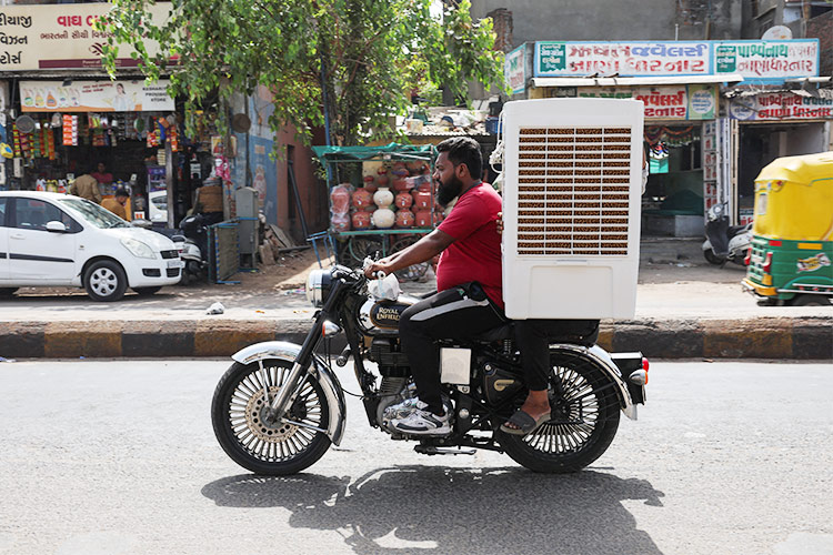 Indian city Nagpur reels under an excruciating record-breaking 56˚C