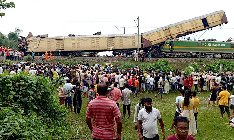 Indian train collision kills 8, several feared trapped