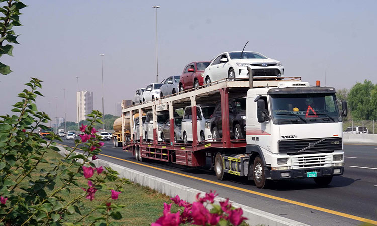 Dubai unveils 17 projects to boost transport sector and economy 