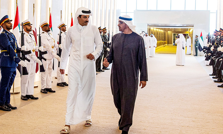 UAE President and Emir of Qatar discuss fraternal relations and regional developments