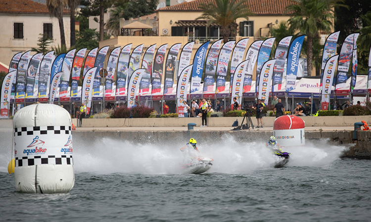 Dominant Ypraus, Bossche take pole positions in Sardinia