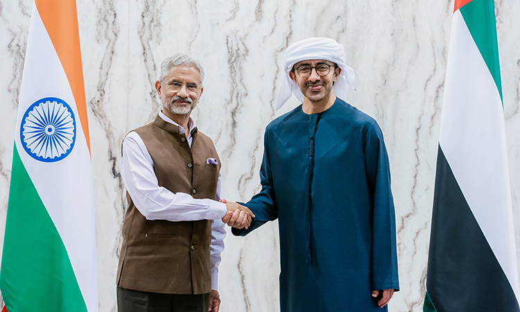 UAE, India foreign ministers discuss strengthening strategic relations