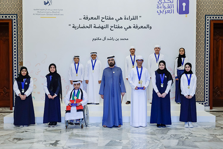 Sheikh Mohammed meets winners of Arab Reading Challenge UAE qualifiers