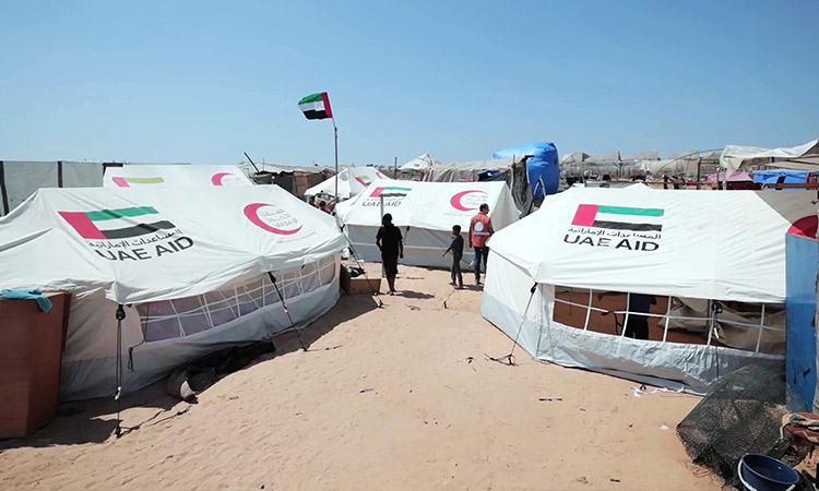 UAE delivers tents, aid to Palestinians in Khan Younis 