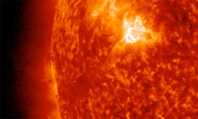 Scientists detect early signs of next solar cycle