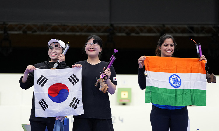 S.Koreans Jin, Yeji dominate shooting; Bhaker bags bronze