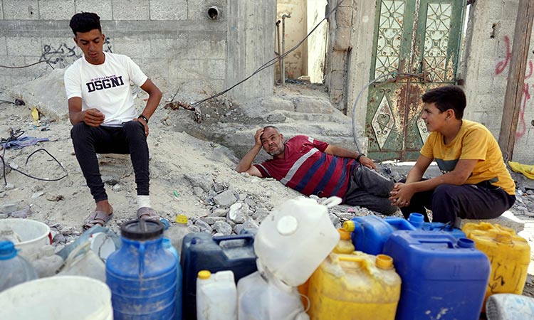 UAE implements drinking water distribution campaign in Khan Younis