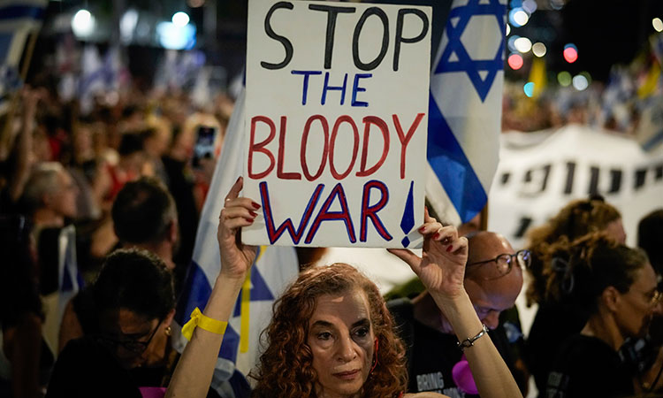 Israeli protesters demand Gaza truce