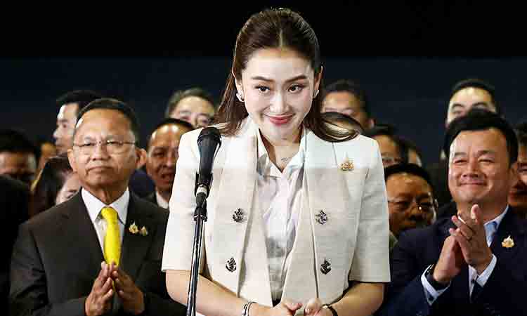 Thailand chooses young novice as new PM