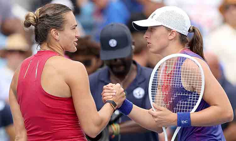 Top-ranked Sinner reaches final in Cincinnati; women's No.1 Swiatek falls to Sabalenka