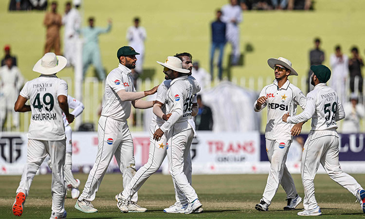 Shadman misses out on a century as Bangladesh reach 316-5 to trail Pakistan by 132 runs in first Test