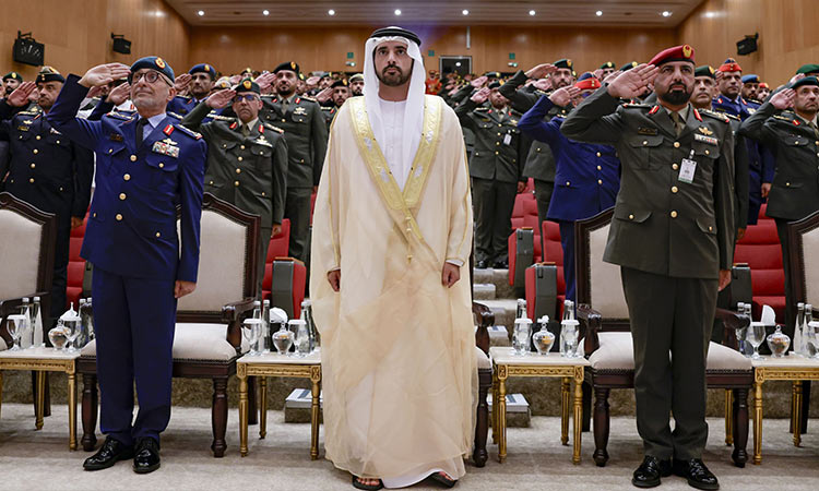 Hamdan attends graduation ceremony at Zayed II Military College in Al Ain