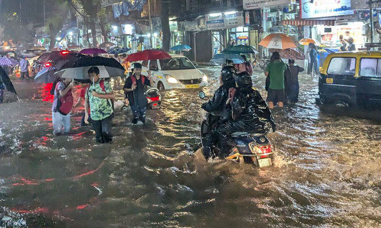 Four dead as heavy rain paralyses Mumbai and nearby regions