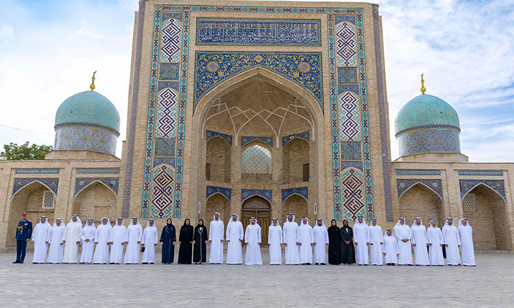 Sheikh Hamdan visits Hazrat Imam Mosque in Uzbekistan