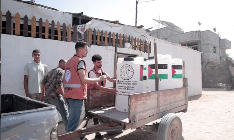 UAE provides potable water to medical points in Gaza