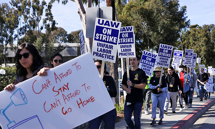 As a faculty member, I back the strikers