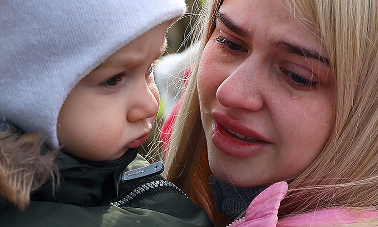 War-weary listen out to stay alive in Ukraine