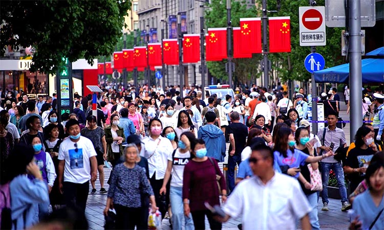 Greater clarity needed in dip in Chinese population