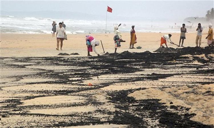 Tar balls pose challenge along India’s west coast