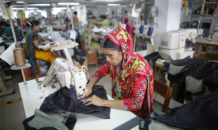 Bangladesh garment exporters fear sanctions