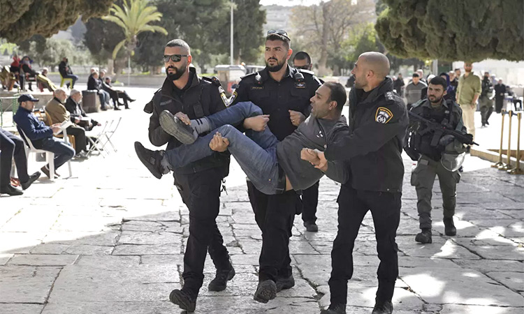 The provocative scene at Al Aqsa mosque