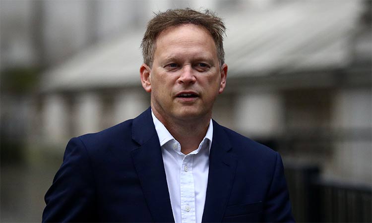 Grant Shapps must know the trouble he is in