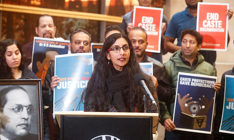 Big Seattle name is in election battlegrounds — helping Trump