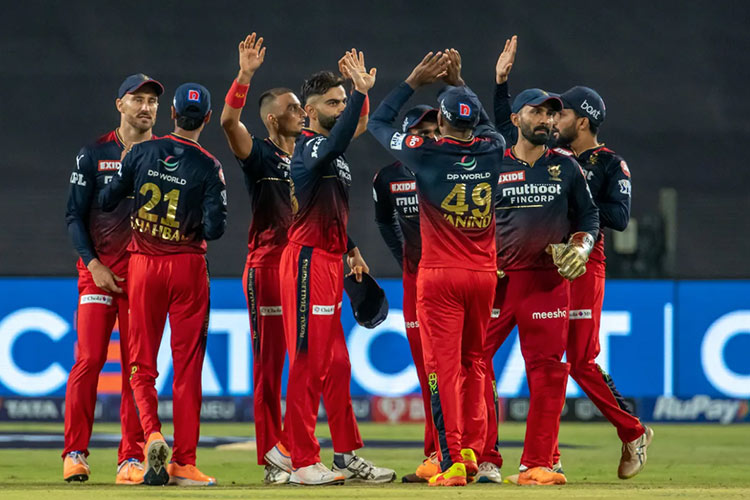 Harshal, Maxwell star as Bangalore beat Chennai by 13 runs