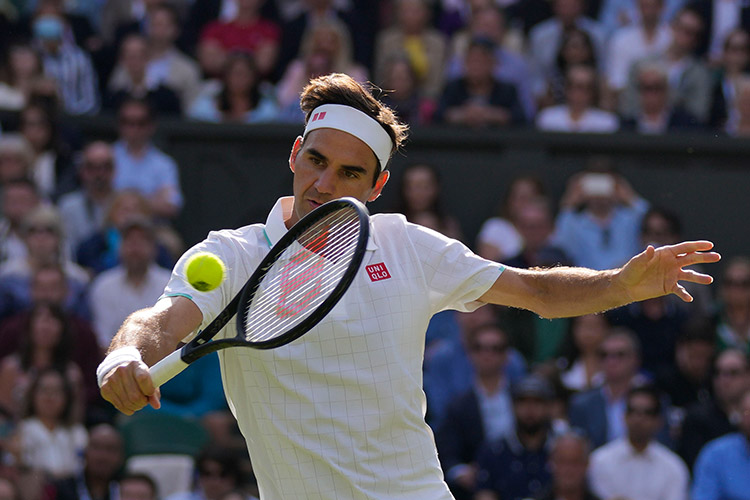 Roger Federer announces retirement from professional tennis