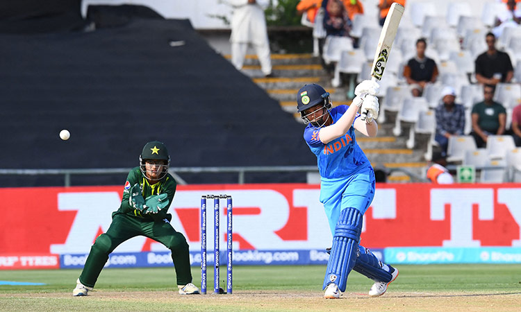 Jemimah, Richa lead India to seven-wicket win over Pakistan 