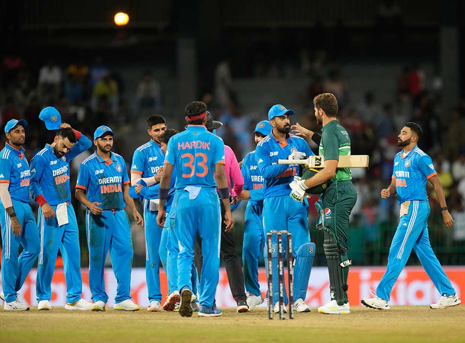 Kohli, Rahul star as India crush Pakistan in rain-hit Asia Cup 