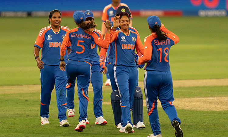 Revelry not rivalry as Indian divas face Pakistan damsels in T20 WC tie