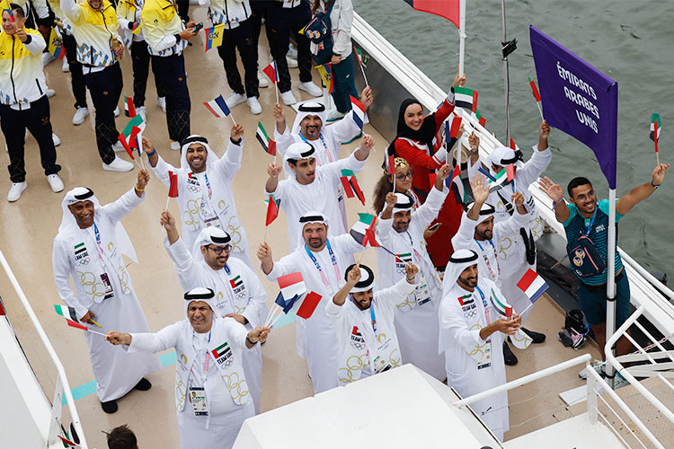 VIDEO: Paris puts up a sprawling ceremony for Olympics