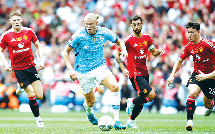 City face tough test in bid   to retain status of EPL king