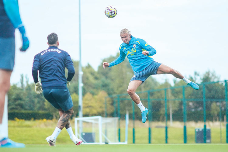 Utd kick off EPL season before  Man.City face new-look Chelsea