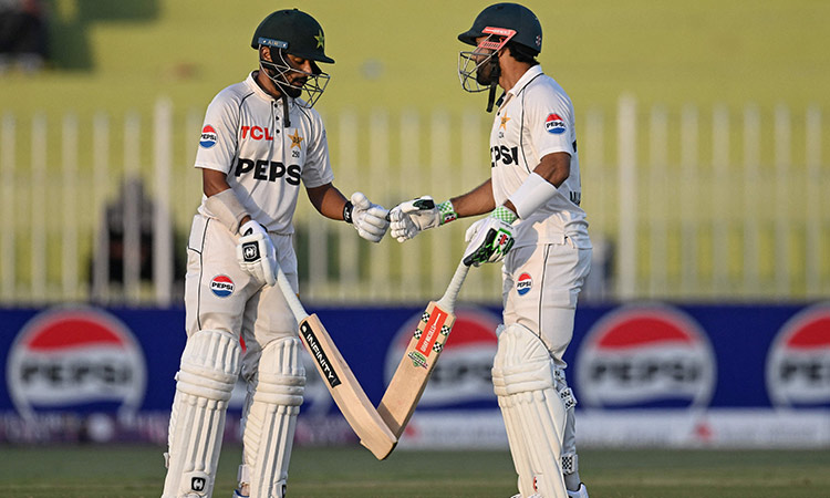 Pakistan reach 158-4 in 1st test after Bangladesh jolts top order