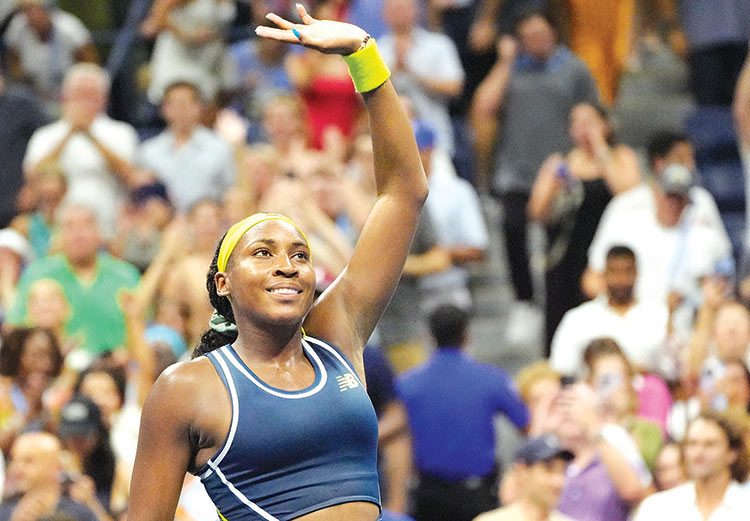 Defending champions Djokovic, Gauff advance at US   Open as Azarenka, Svitolina through to next round