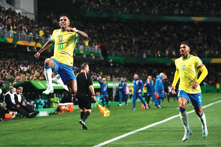 Brazil down Ecuador, Suarez  farewell ends in stalemate