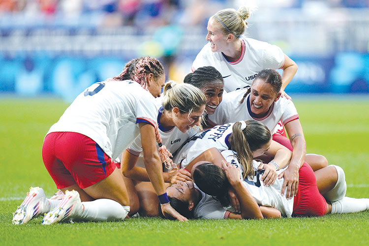 US, Brazil to meet in eves’   soccer final, Spain stunned